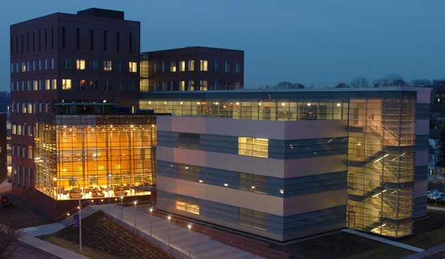 Syracuse University - Martin J. Whitman School of Management