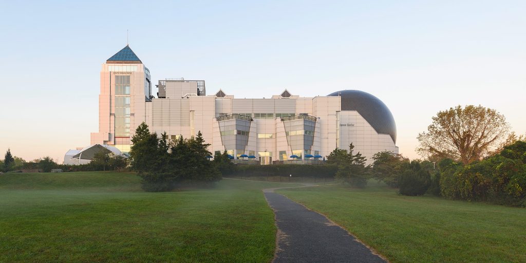 Liberty_Science_Center_Jersey_City_October_2020_panorama_1
