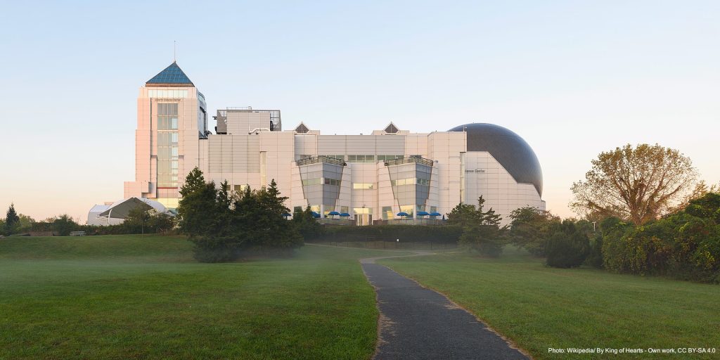 Liberty_Science_Center_Jersey_City_October_2020_panorama_2